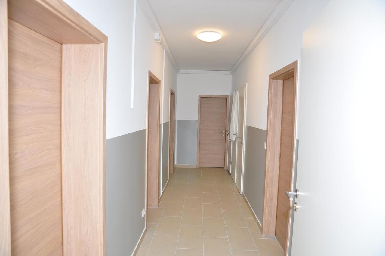 Albergue Weisenau Plaza Maguncia Exterior foto