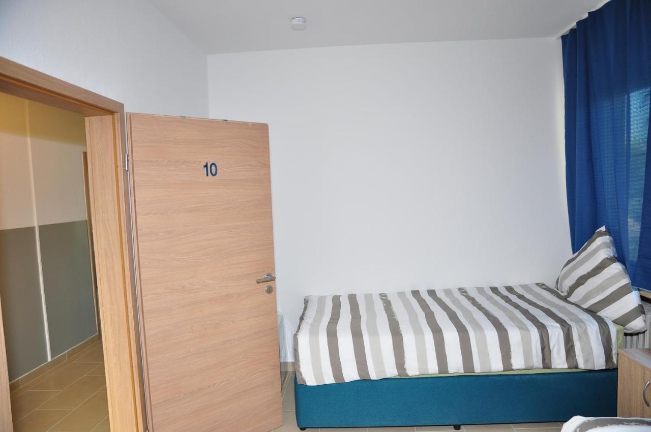 Albergue Weisenau Plaza Maguncia Exterior foto